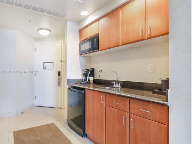 Продажа квартиры #2910 - фото 7448053