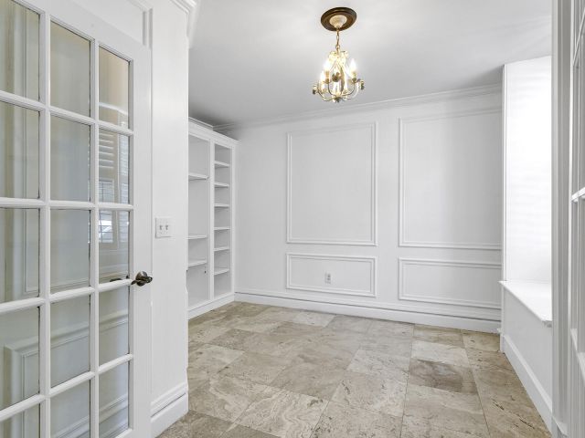 Дом в аренду по адресу 691 Hibiscus Street - фото 6507011