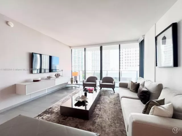 Квартира в аренду номер1003 - фото 6472101