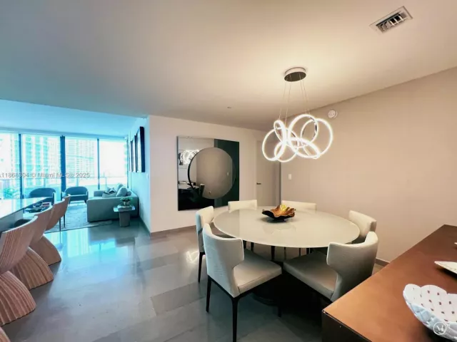 Квартира в аренду номер1003 - фото 6472107