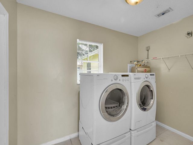 Дом в аренду по адресу 901 10th Street - фото 6507018