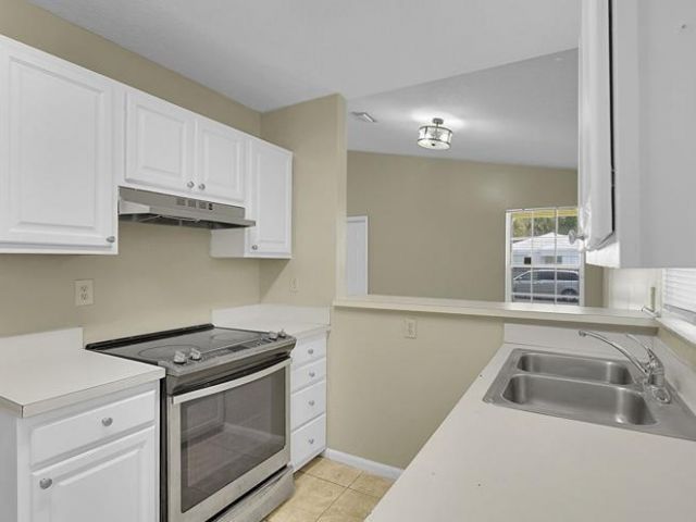 Дом в аренду по адресу 901 10th Street - фото 6507026