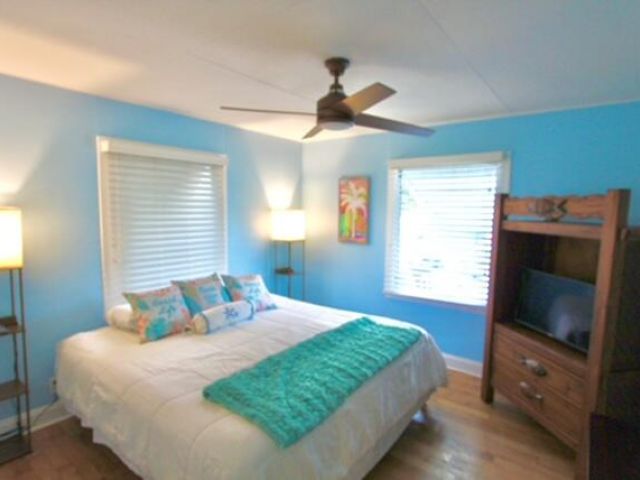 Продажа дома по адресу 629 SE 4th Avenue - фото 6532813