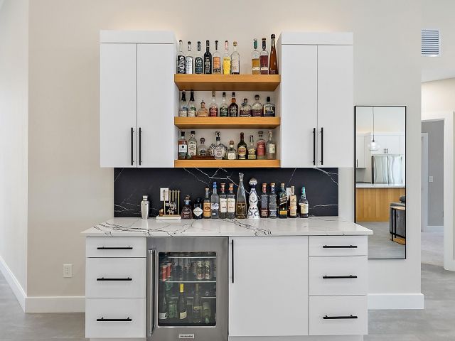 Продажа дома по адресу 8630 Falcon Green Drive - фото 6536095