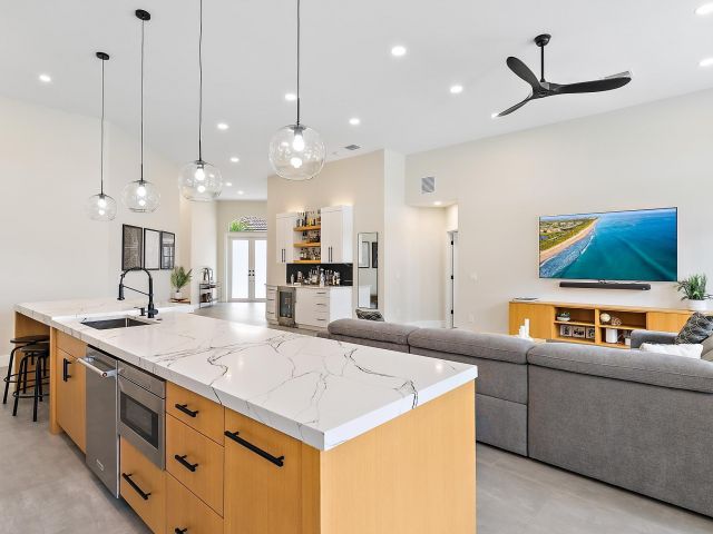 Продажа дома по адресу 8630 Falcon Green Drive - фото 6536098