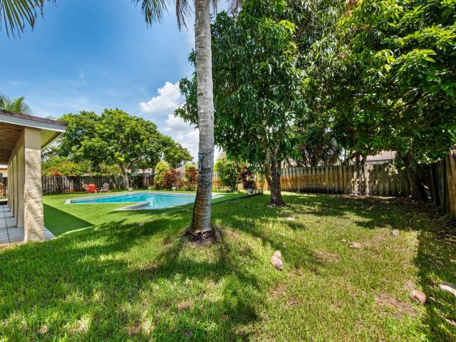 Продажа дома по адресу 5340 SW 115th Avenue - фото 6493438