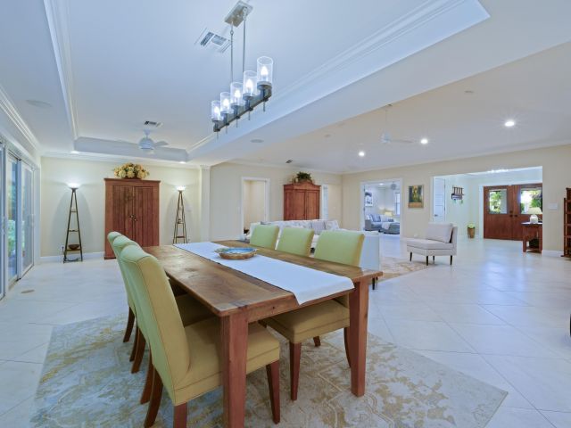 Продажа дома по адресу 4535 Oak Tree Court - фото 6532798