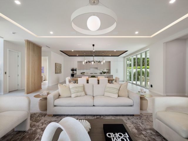 Продажа дома по адресу 800 Bond Way - фото 6505218