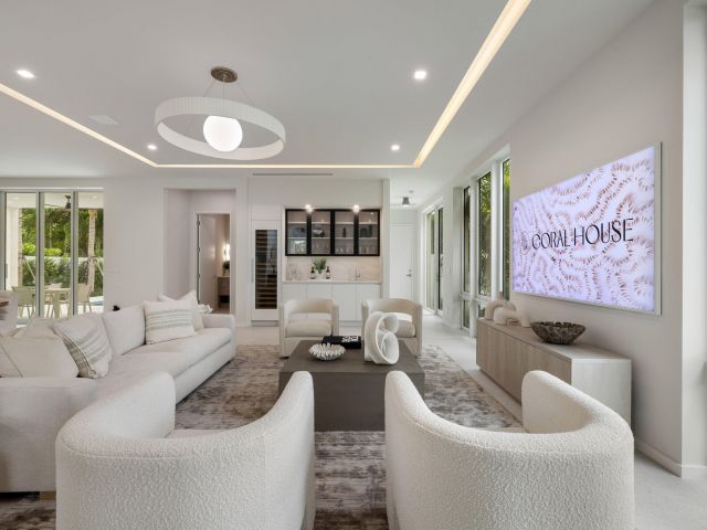 Продажа дома по адресу 800 Bond Way - фото 6505219