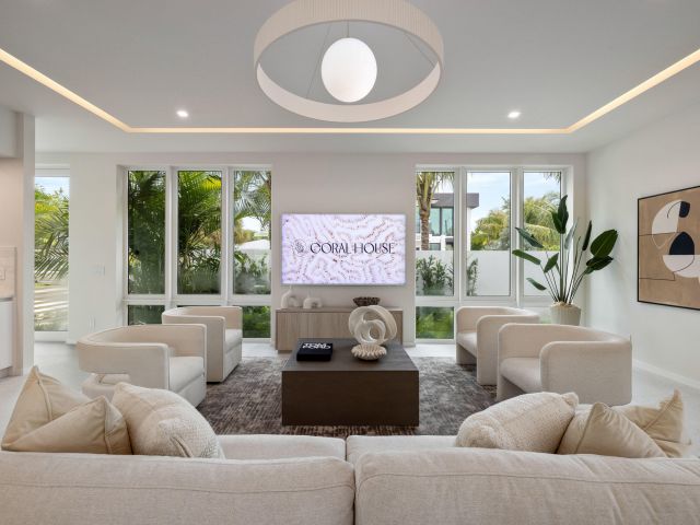 Продажа дома по адресу 800 Bond Way - фото 6505220