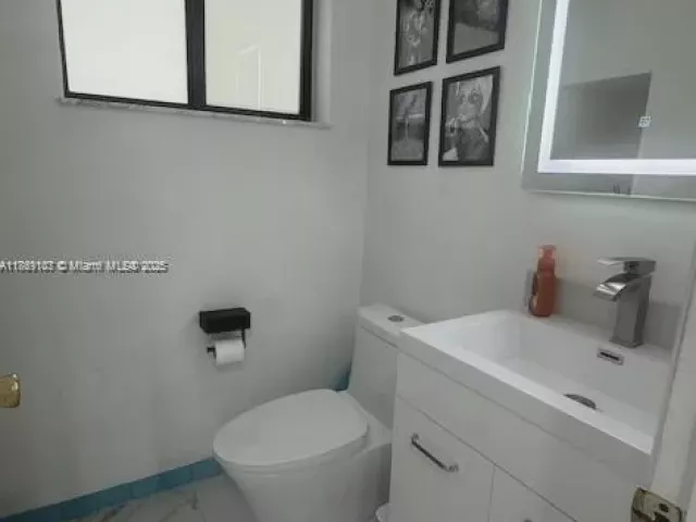 Дом в аренду по адресу 17790 SW 110th Ct 0 - фото 6476759