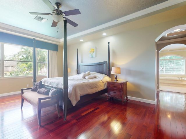 Дом в аренду по адресу 2355 NW 49th Lane - фото 6507648