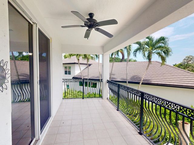 Дом в аренду по адресу 2355 NW 49th Lane - фото 6507653