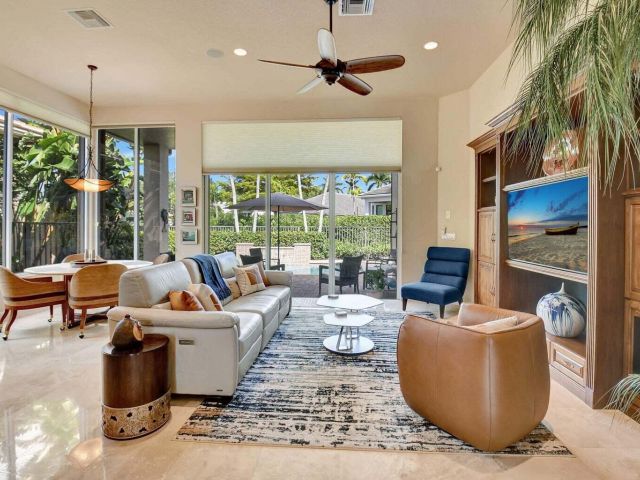 Продажа дома по адресу 7741 Montecito Place - фото 6505420