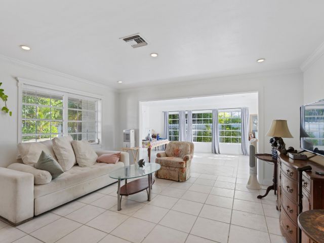 Продажа дома по адресу 208 34th Street - фото 6506345