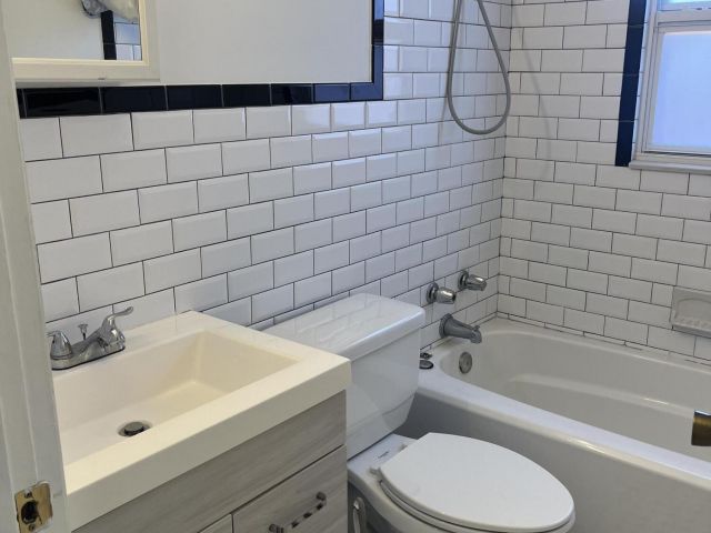 Продажа дома по адресу 1837 Buchanan Street Front And Back - фото 6504682