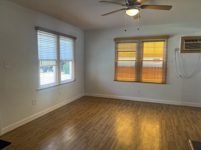 Продажа дома по адресу 1837 Buchanan Street Front And Back - фото 6504685