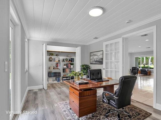 Дом в аренду по адресу 3104 Pierson Drive - фото 6539908