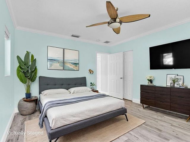 Дом в аренду по адресу 3104 Pierson Drive - фото 6539914