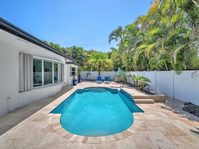 Дом в аренду по адресу 850 W Camino Real - фото 6514268