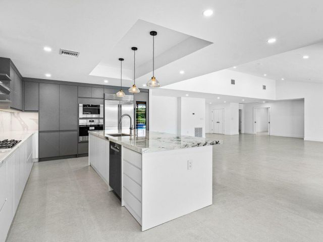 Продажа дома по адресу 16741 Rose Apple Drive - фото 6619986