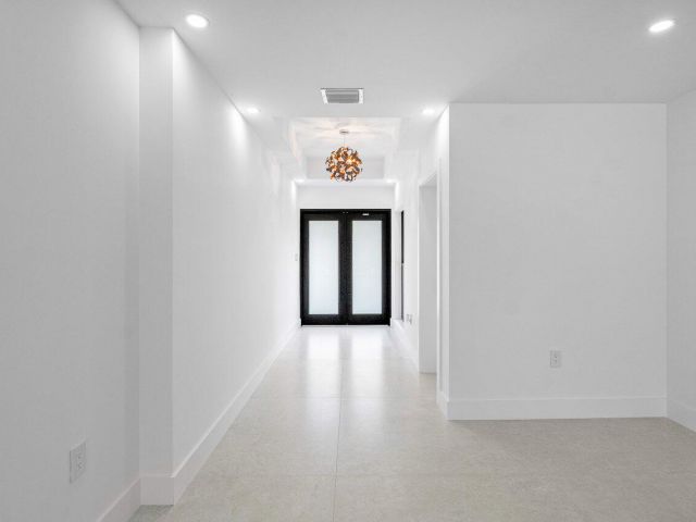 Продажа дома по адресу 16741 Rose Apple Drive - фото 6619996