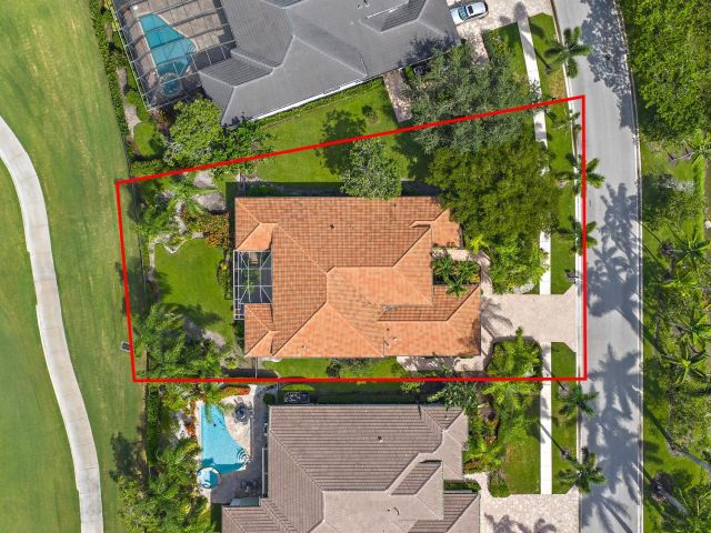 Продажа дома по адресу 9004 Lakes Boulevard - фото 6506950