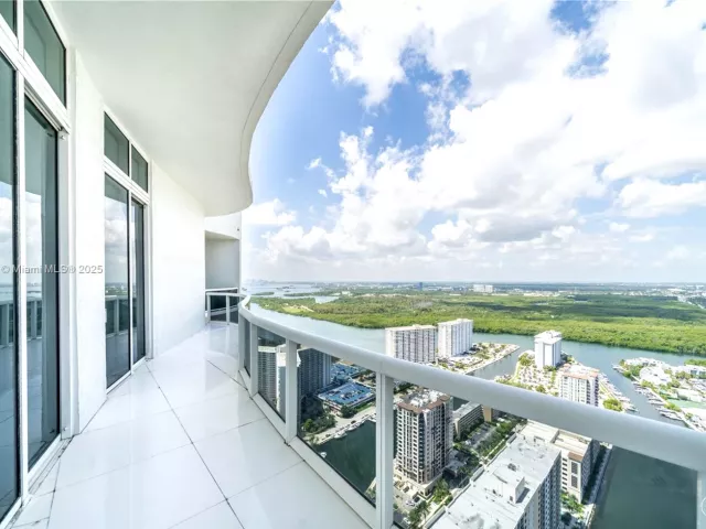 Продажа квартиры #4305 - фото 6484501