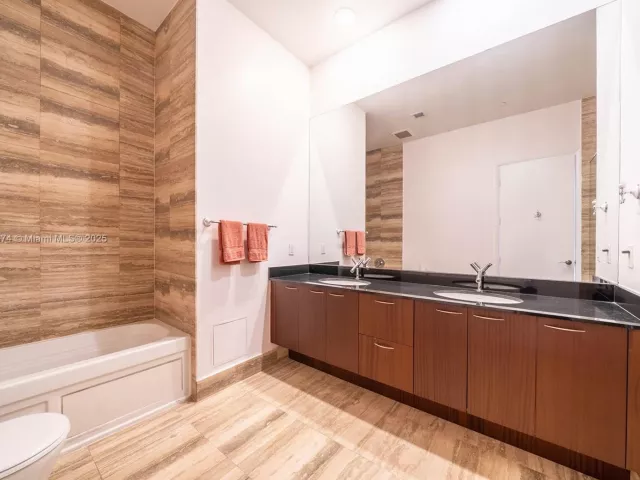 Продажа квартиры #4305 - фото 6484506