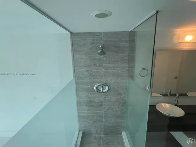 Продажа квартиры #3803 - фото 6999167