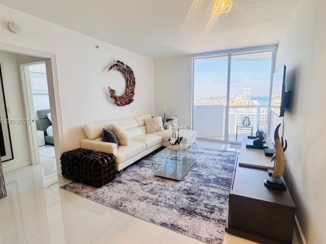 Квартира в аренду номер3010 - фото 7292768