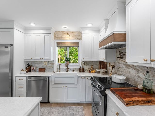 Продажа дома по адресу 499 NE 28th Road - фото 6503379