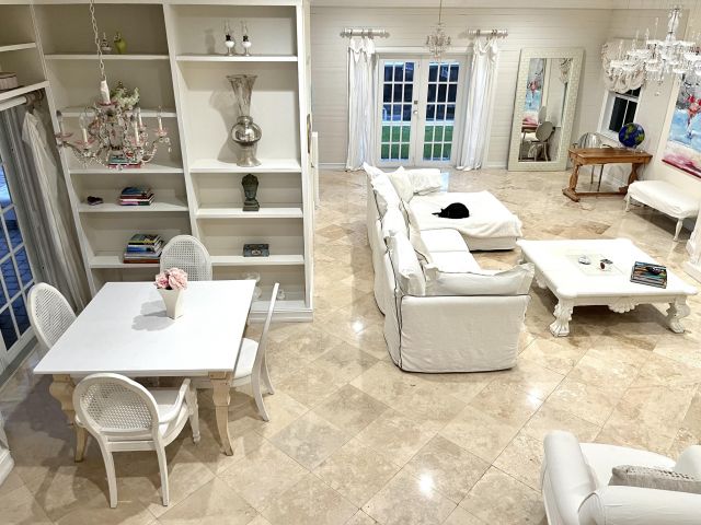 Дом в аренду по адресу 950 Bolender Drive - фото 6513543