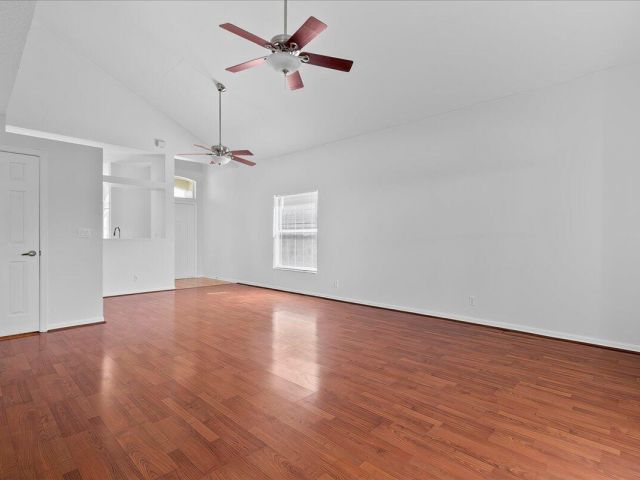 Дом в аренду по адресу 5143 Elpine Way - фото 6483777