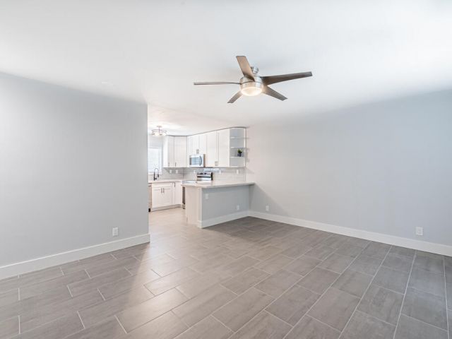 Дом в аренду по адресу 2015 Wilkins Avenue - фото 6506714