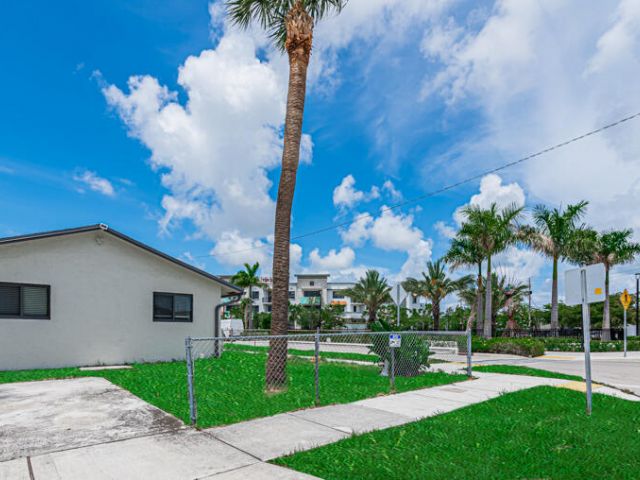 Дом в аренду по адресу 2015 Wilkins Avenue - фото 6506715