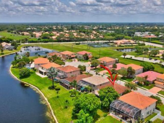 Дом в аренду по адресу 18271 Coral Isles Drive - фото 6514211