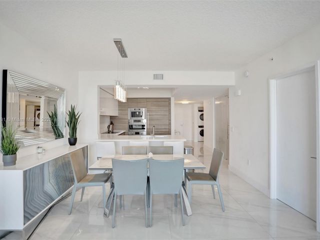 Продажа квартиры #5-1204 - фото 6488278