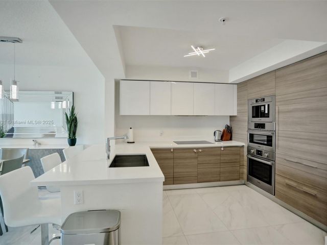 Продажа квартиры #5-1204 - фото 6488287