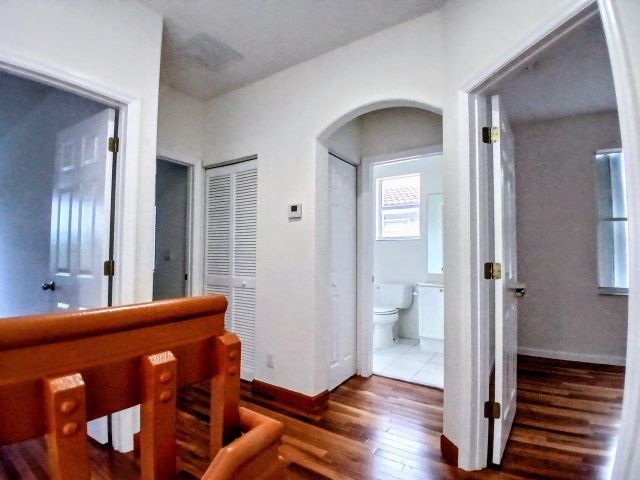 Дом в аренду по адресу 1171 W Magnolia Circle - фото 6540059