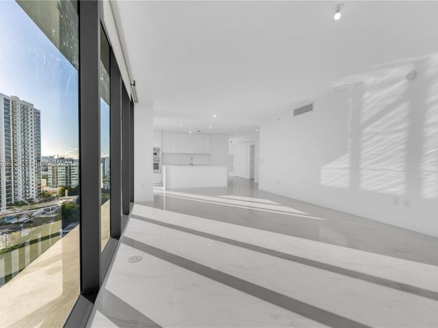 Продажа квартиры #1407 - фото 6874690