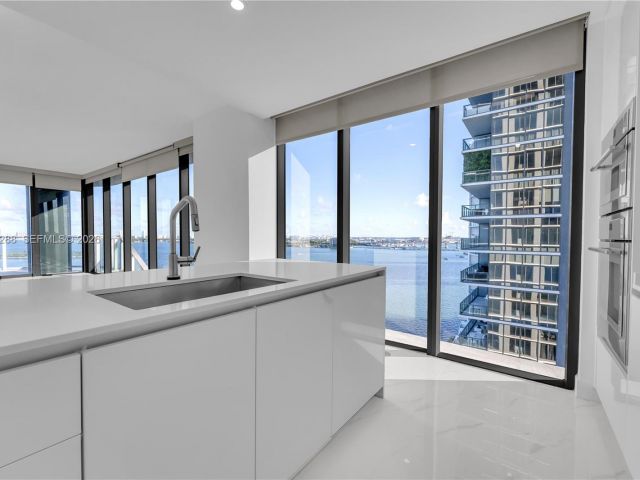 Продажа квартиры #1407 - фото 6874702