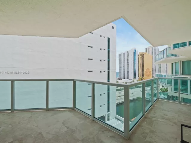 Квартира в аренду номер1-1101 - фото 6488636