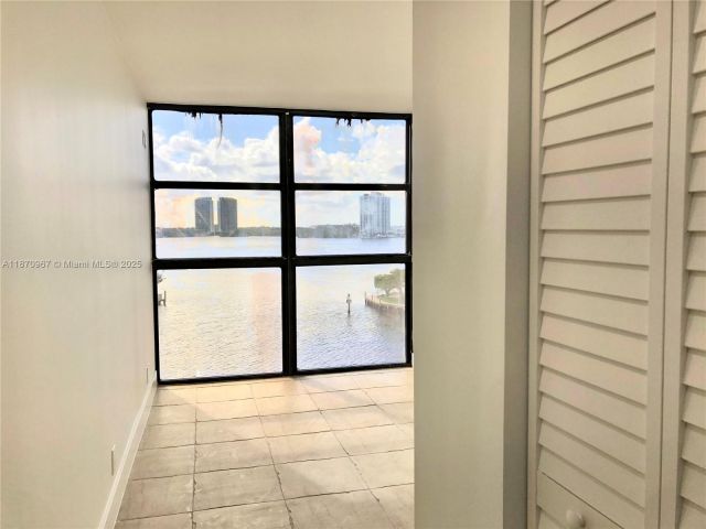 Квартира в аренду номер712 - фото 6498520