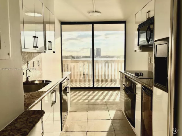 Квартира в аренду номер712 - фото 6498510