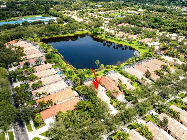 Продажа дома по адресу 2053 Valencia Drive - фото 6533274