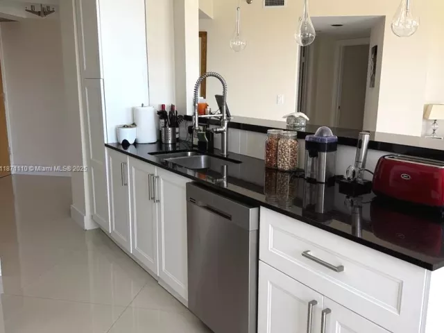 Продажа квартиры #510 - фото 6517290