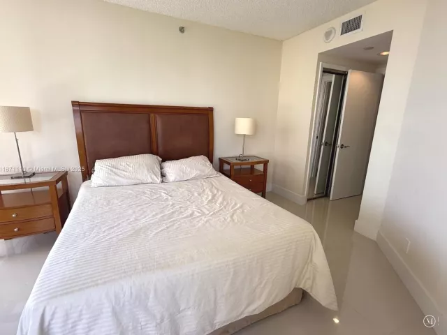 Продажа квартиры #510 - фото 6517279