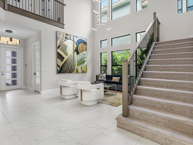 Продажа дома по адресу 9022 Chauvet Way - фото 6534945