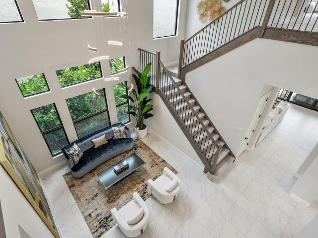 Продажа дома по адресу 9022 Chauvet Way - фото 6534948